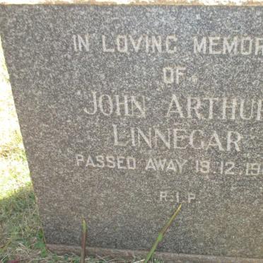 LINNEGAR John Arthur -1965