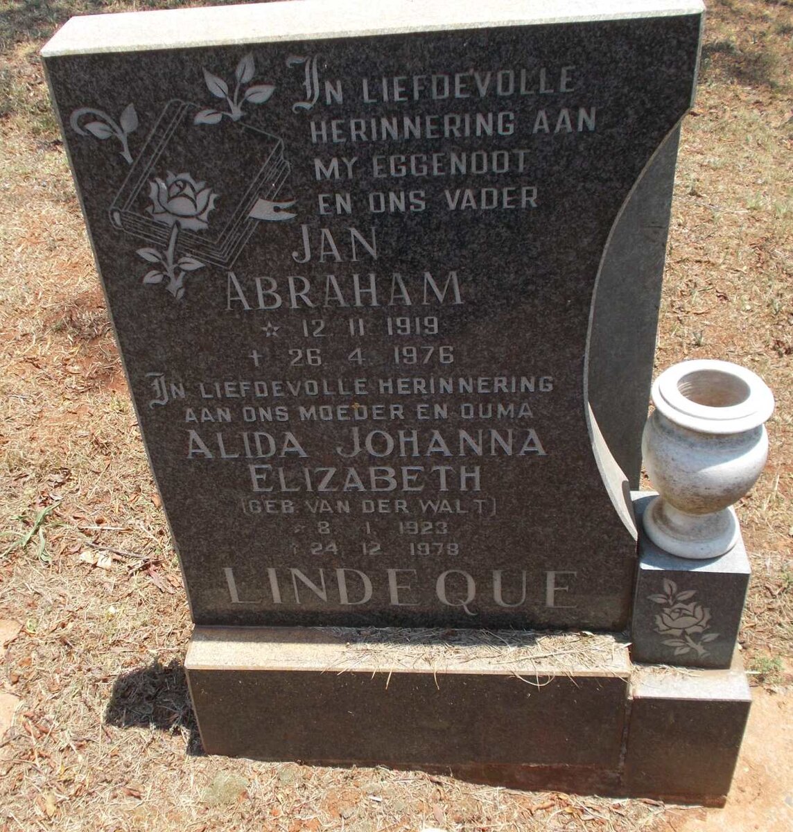 LINDEQUE Jan Abraham 1919-1976 &amp; Alida Johanna Elizabeth VAN DER WALT 1923-1978