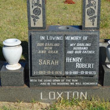 LOXTON Henry Robert 1911-1973 &amp; Sarah 1913-1976