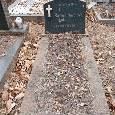 LOWRY Bernard Hardwich 1920-1961