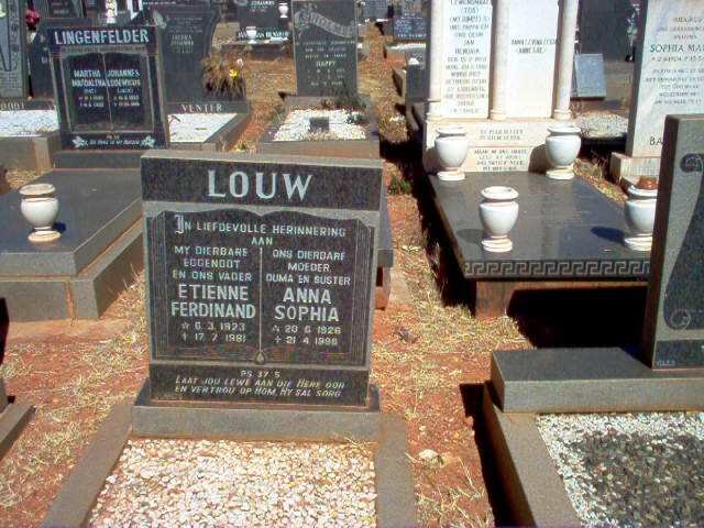 LOUW Etienne Ferdinand 1923-1981 &amp; Anna Sophia 1926-1996