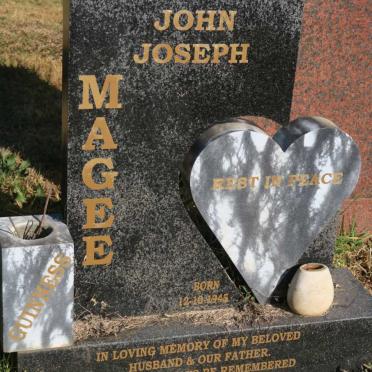 MAGEE John Joseph 1945-