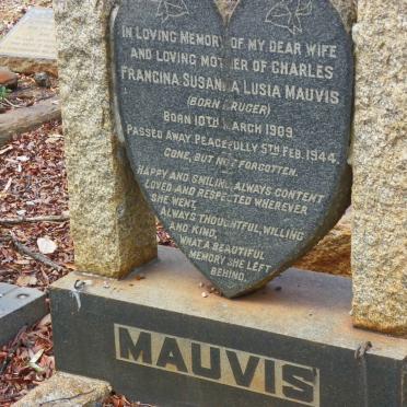 MAUVIS Francina Susanna Lusia nee KRUGER 1909-1944