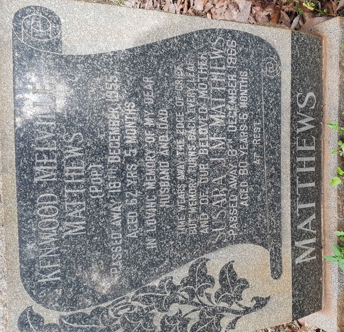 MATTHEWS Kenwood Melville -1955 &amp; Susara J.M. -1966