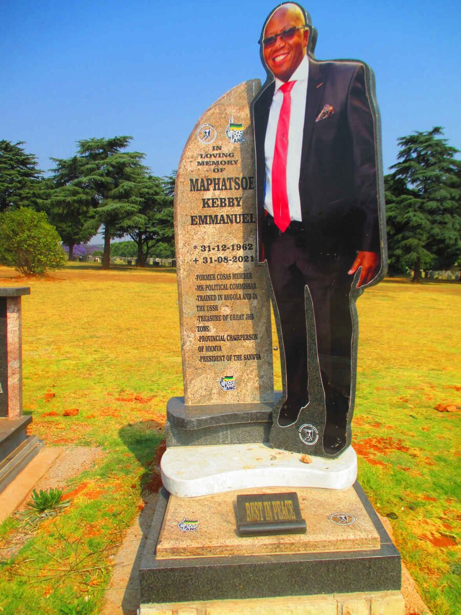 MAPHATSOE Kebby Emmanuel 1962-2021