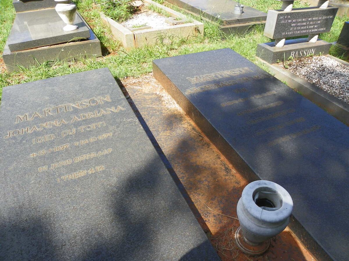 MARTINSON Archibald Thomas 1897-1975 &amp; Johanna Adriana DU TOIT 1897-1977