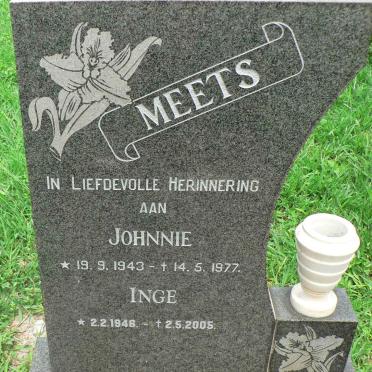 MEETS Johnnie 1943-1977 &amp; Inge 1946-2005