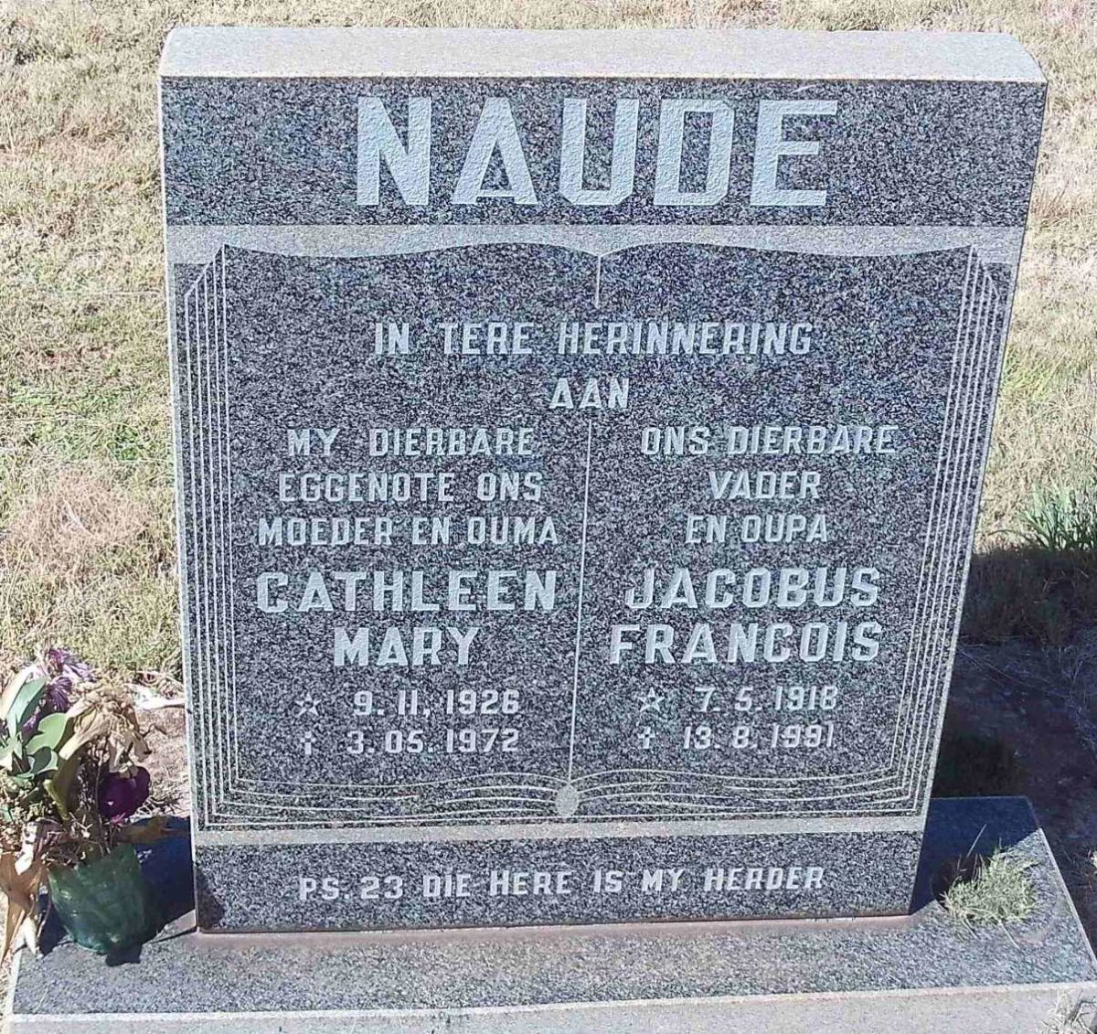 NAUDE Jacobus Francois 1918-1991 &amp; Cathleen Mary 1926-1972