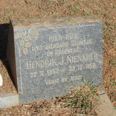 NIENABER Hendrik J. 1952-1958