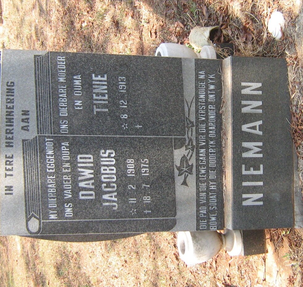 NIEMANN Dawid Jacobus 1908-1975 &amp; Tienie 1913-