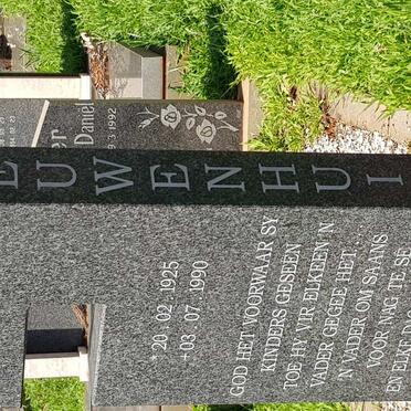 NIEUWENHUIZEN John Gordon 1925-1990