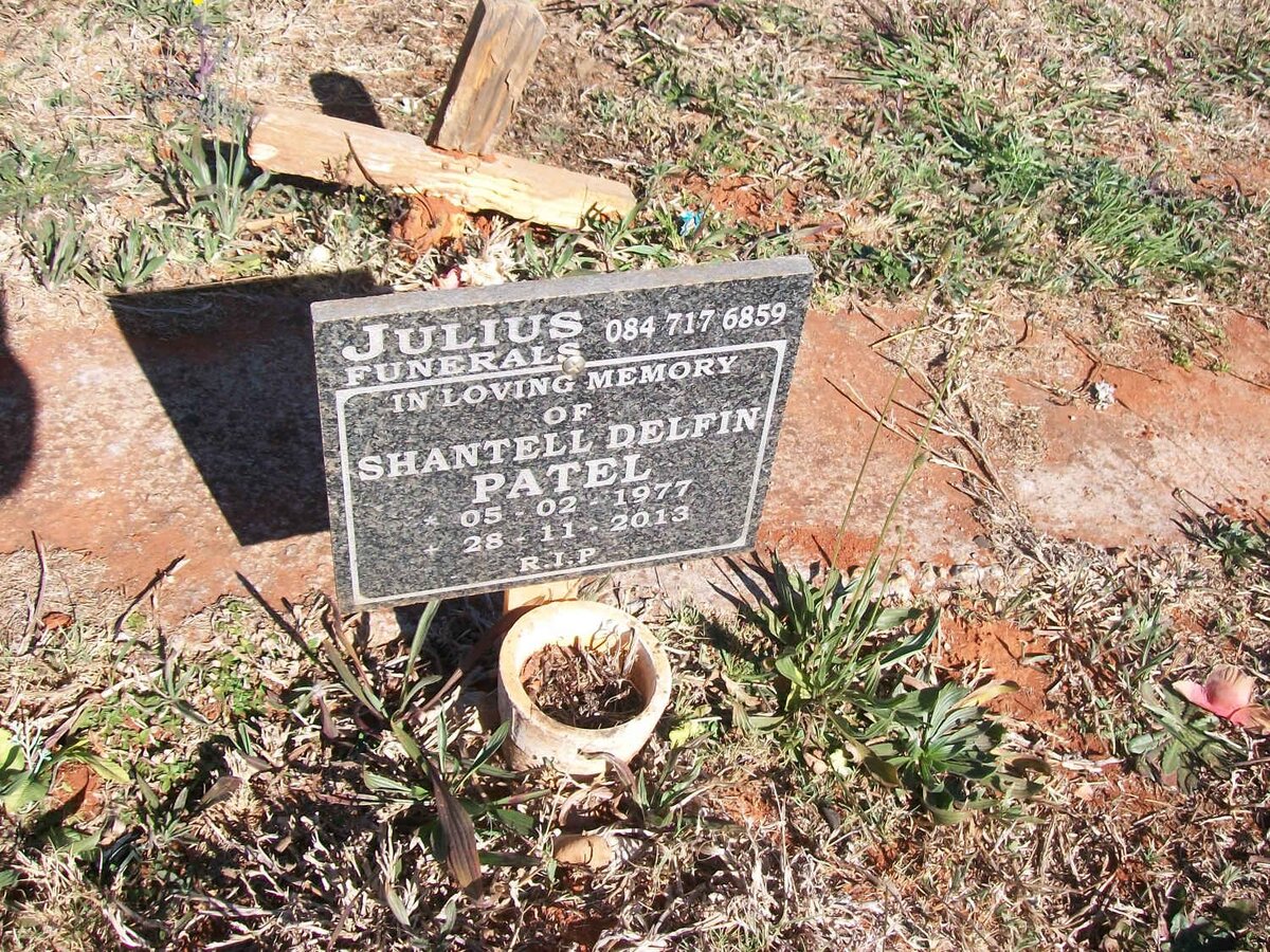 PATEL Shantell Delfin 1977-2013