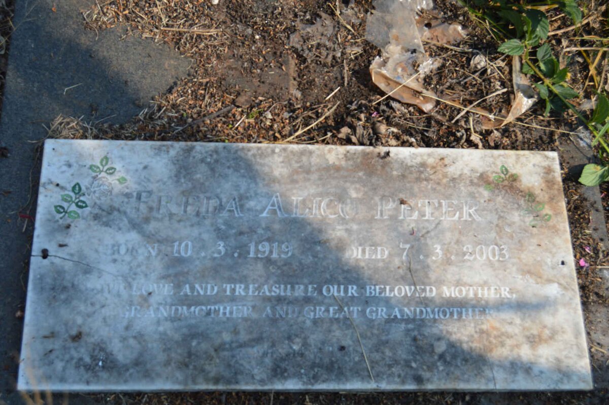 PETER Freda Alice 1919-2003