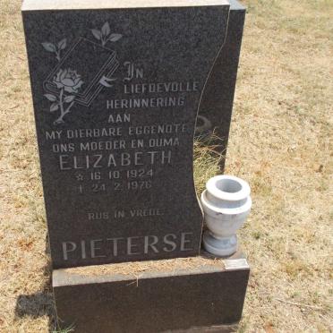 PIETERSE Elizabeth 1924-1976