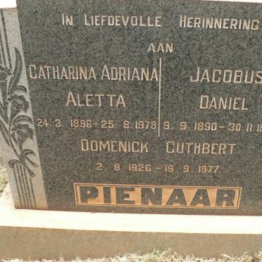 PIENAAR Jacobus Daniel 1890-1977 &amp; Catharina Adriana Aletta 1896-1978 :: CUTHBERT Domenick 1926-1977