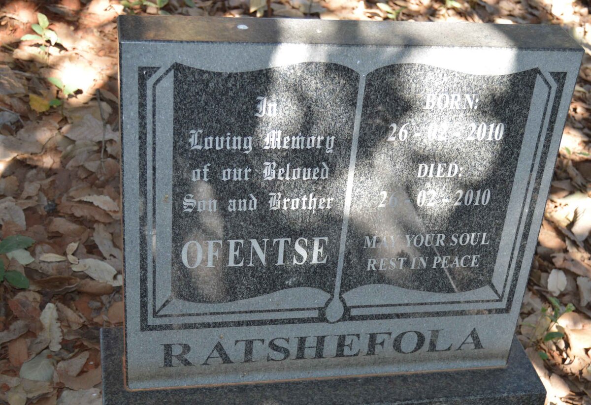 RATSHEFOLA Ofentse 2010-2010