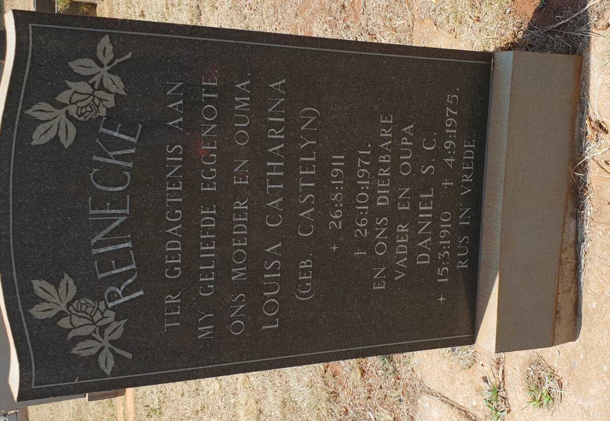 REINECKE Daniel S.C. 1910-1975 &amp; Louisa Catharina CASTELYN 1911-1971