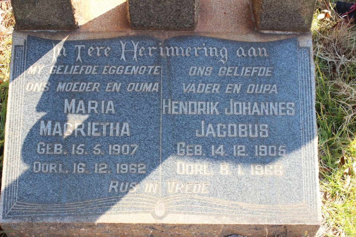 REYNDERS Hendrik Johannes Jacobus 1905-1966 &amp; Maria Magrietha 1907-1962