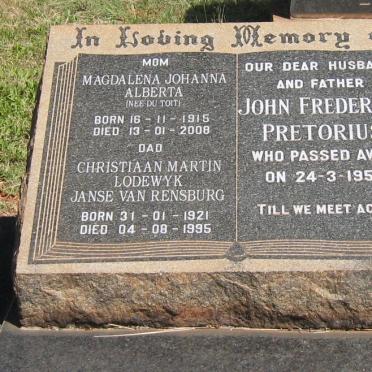 RENSBURG Christiaan Martin Lodewyk, Janse van 1921-1995 &amp; Magdalena Johanna Alberta DU TOIT 1915-2008