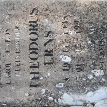 RENSBURG Rachel Elizabeth, van 1908-1976 :: VAN RENSBURG Theodorus Erns 1935-1997