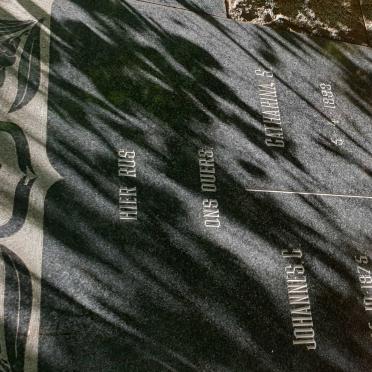 ROOYEN Johannes C., van 1875-1967 &amp; Catharina S. 18??-1966