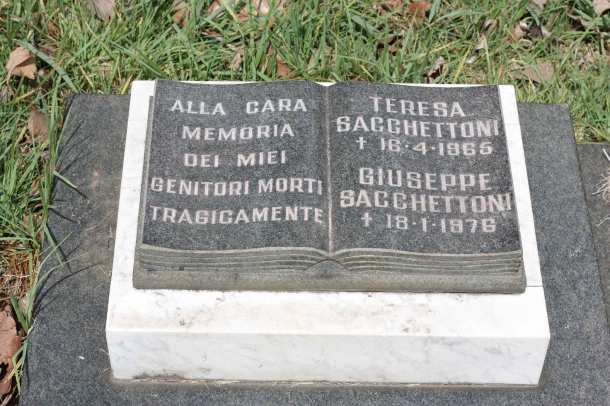 SACCHETTONI Giuseppe -1976 &amp; Teresa -1965