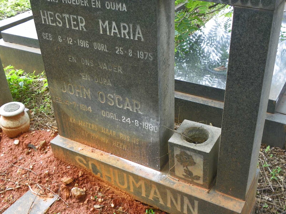 SCHUMANN John Oscar 1914-1980 &amp; Hester Maria 1916-1975