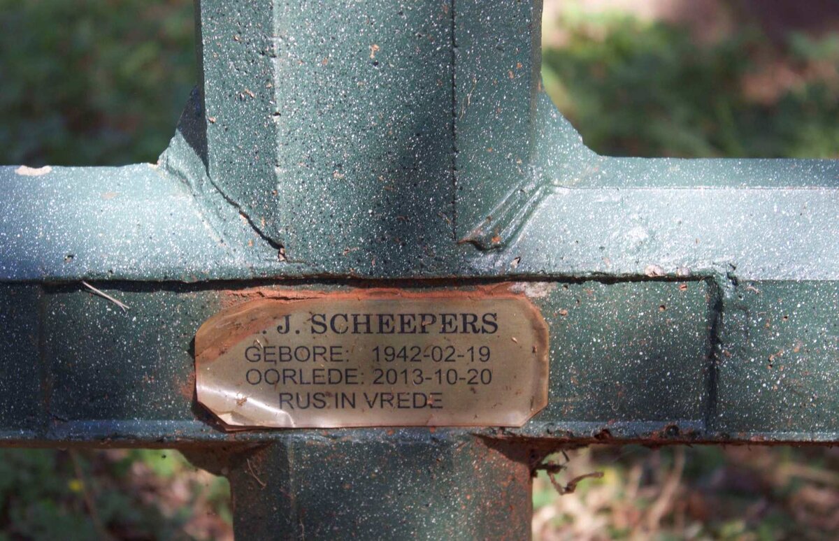 SCHEEPERS ?. J. 1942-2013