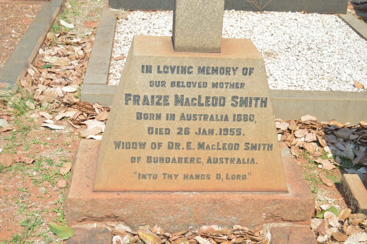 SMITH Fraize, MACLEOD 1880-1955