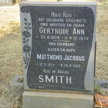 SMITH Matthews Jacobus 1924-1983 &amp; Gertrude Ann 1928-1979