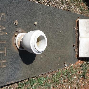 SMITH Alexander 1912-1977 &amp; Georgina Louisa 1918-1977