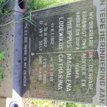 SMITH Philippus Lodewikus 1912-1982 &amp; Magdalena Catharina SWANEVELDER 1918-1998