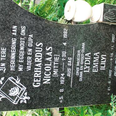 SMIT Gerhardus Nicolaas 1924-1982 &amp; Lydia Emma 1920-2007