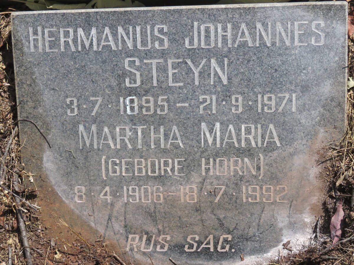 STEYN Hermanus Johannes 1895-1971 &amp; Martha Maria HORN 1906-1992
