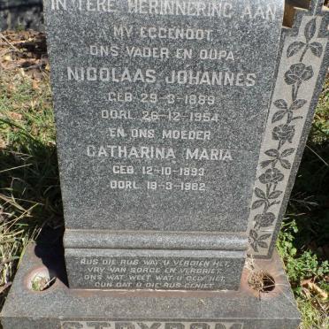 STRYDOM Nicolaas Johannes 1889-1954 &amp; Catharina Maria 1893-1982