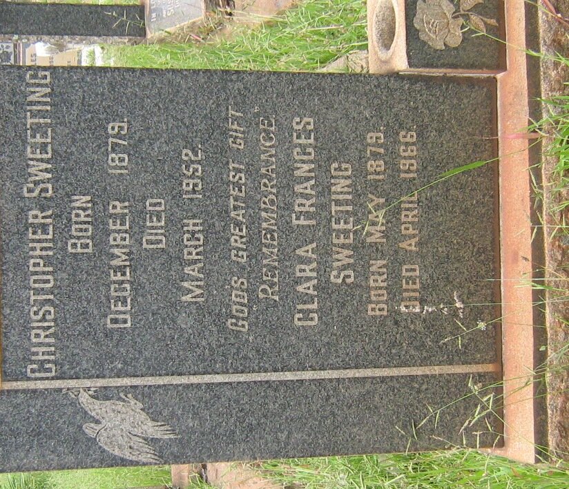 SWEETING Christopher 1879-1952 &amp; Clara Frances 1879-1966