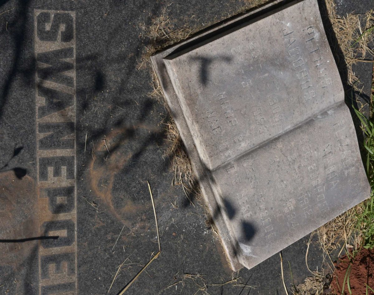 SWANEPOEL Petrus Jacobus 1909-1955 &amp; Elizabeth Maria BOSHOFF 1912-1994