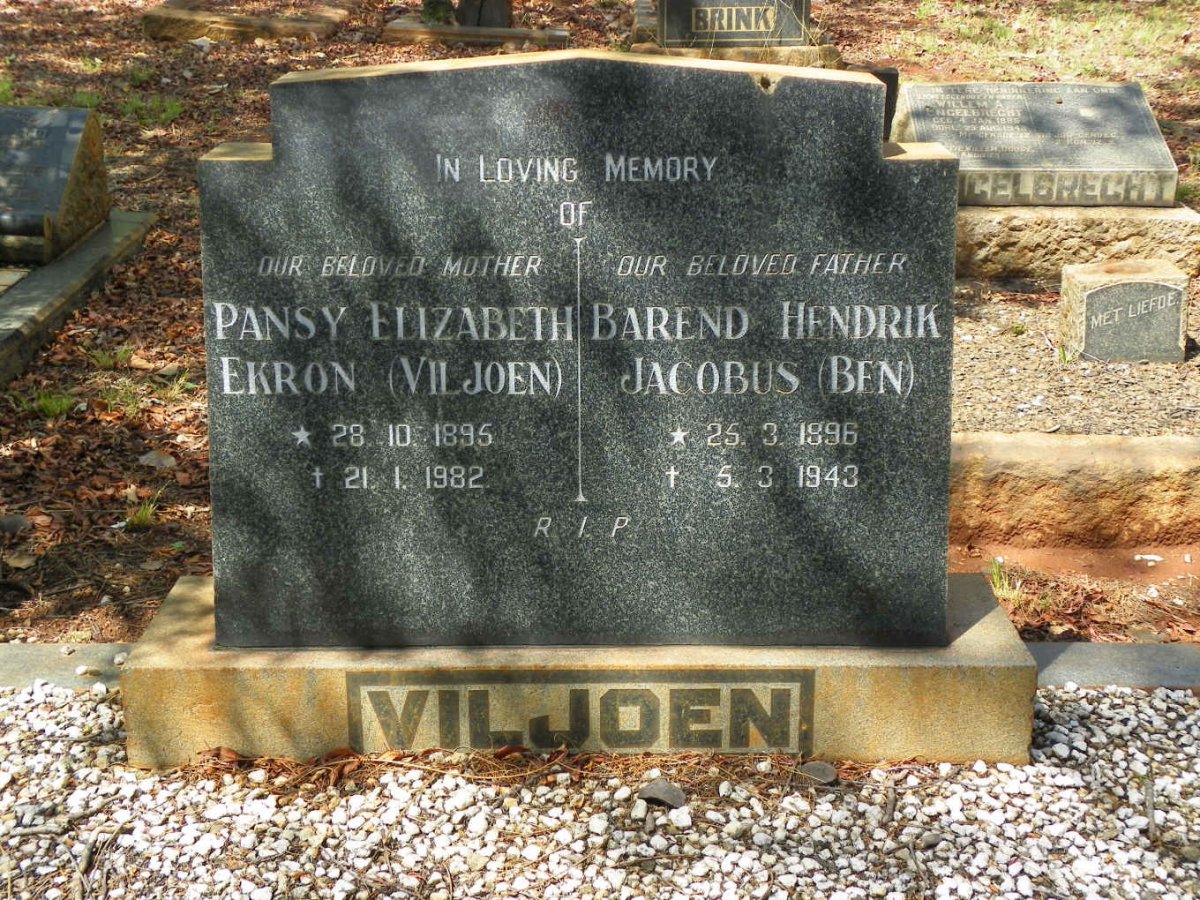 VILJOEN Barend Hendrik Jacobus 1896-1943 &amp; Pansy Elizabeth EKRON 1895-1982