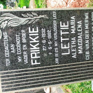 VILJOEN Frikkie 1932-1982 &amp; Aletha Maria Magdalena VAN DER MERWE 1936-2010