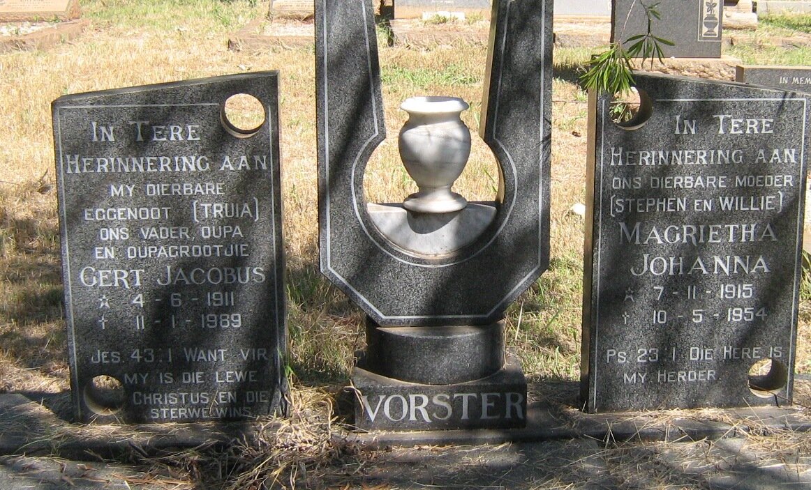 VORSTER Gert Jacobus 1911-1989 &amp; Magrietha Johanna 1915-1954