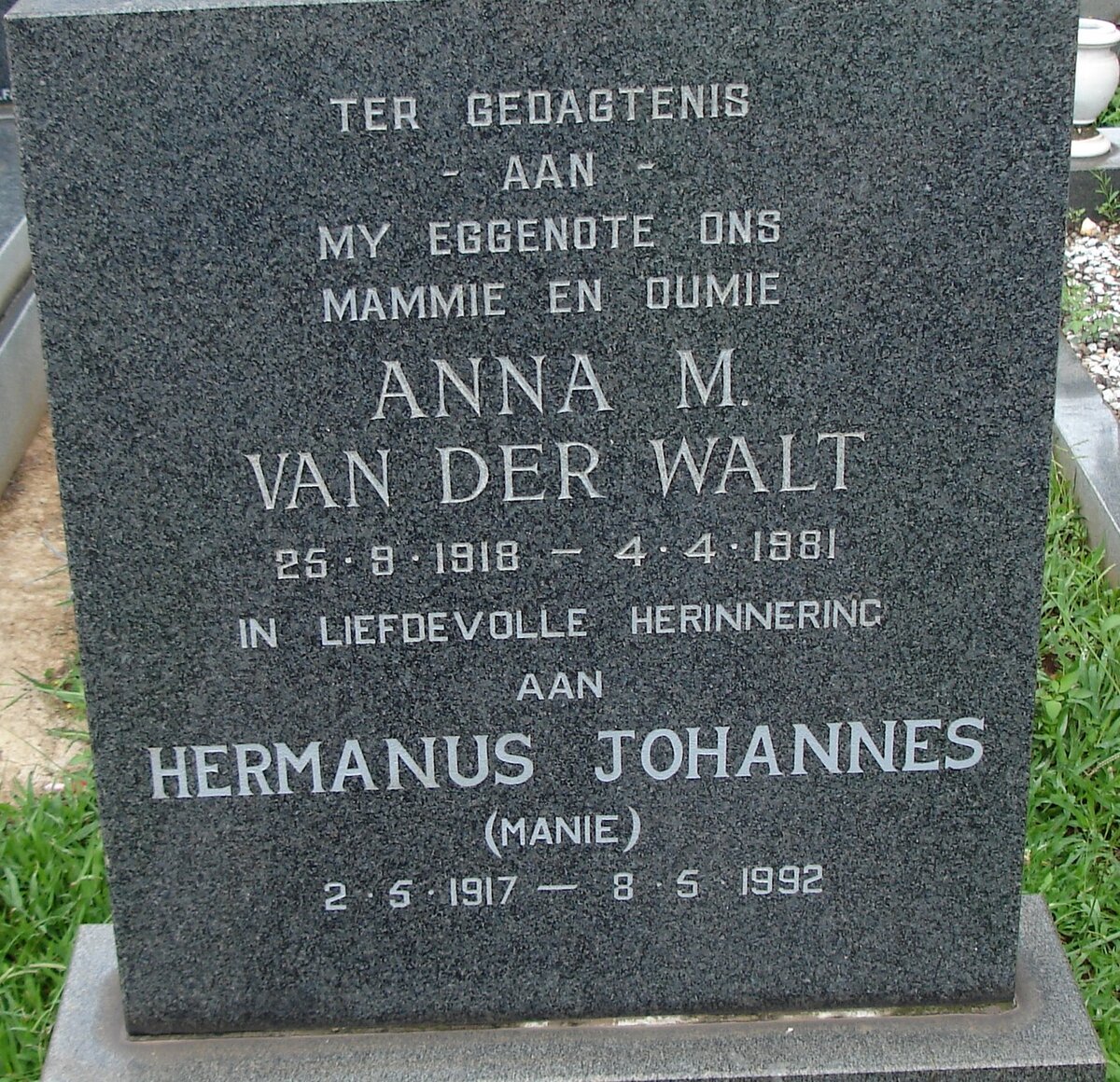 WALT Hermanus Johannes, van der 1917-1992 &amp; Anna M. 1918-1981