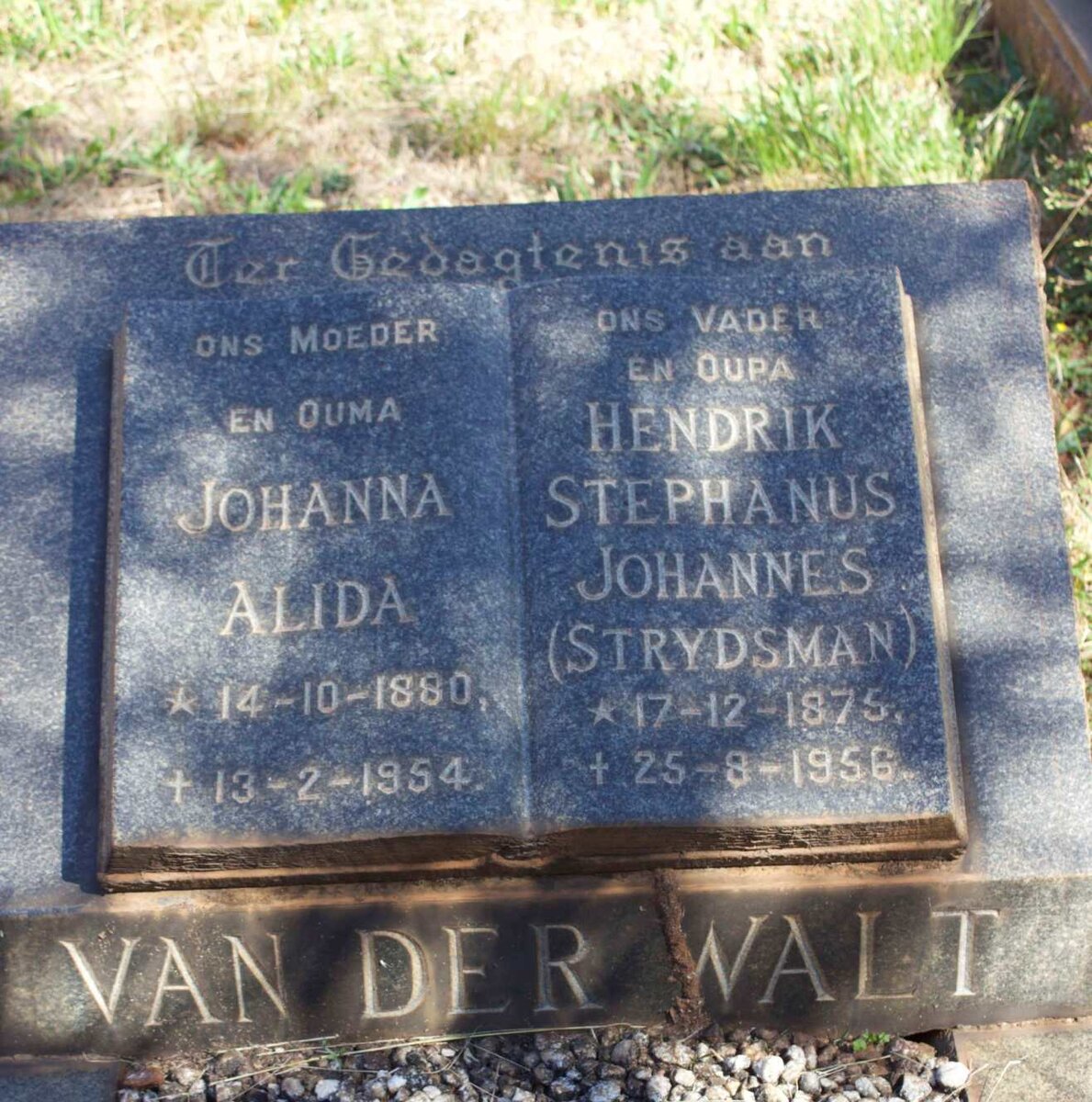 WALT Hendrik Stephanus Johannes, van der 1875-1956 &amp; Johanna Alida 1880-1954