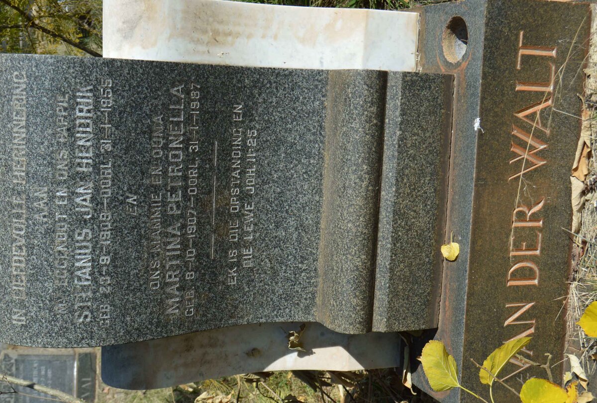 WALT Stefanus Jan Hendrik, van der 1908-1955 &amp; Martina Petronella 1907-1987