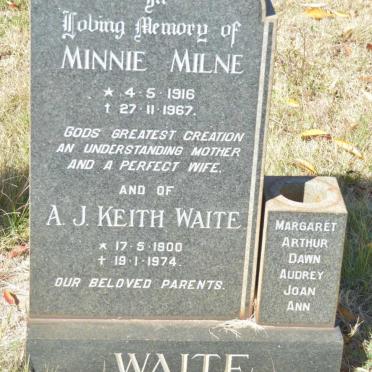 WAITE A.J. Keith 1900-1974 &amp; Minnie Milne 1916-1967