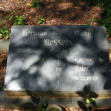 WESSELS Herman -1948 &amp; Mikky -1947 :: WESSELS Esme -1980 :: WESSELS Eileen -1970
