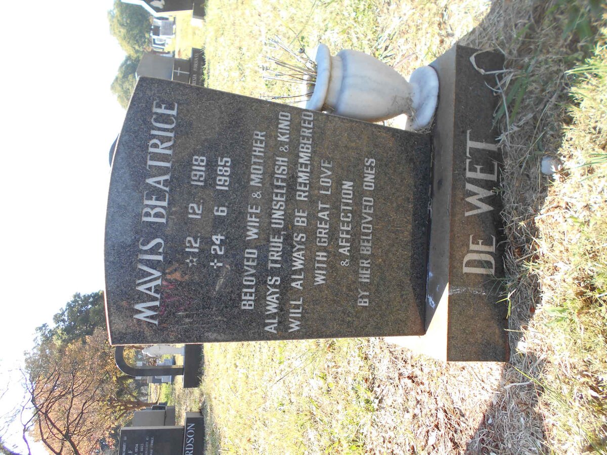 WET Mavis Beatrice, de 1918-1985