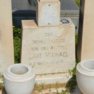 XYPTERAS Laki Michael 1952-1984 