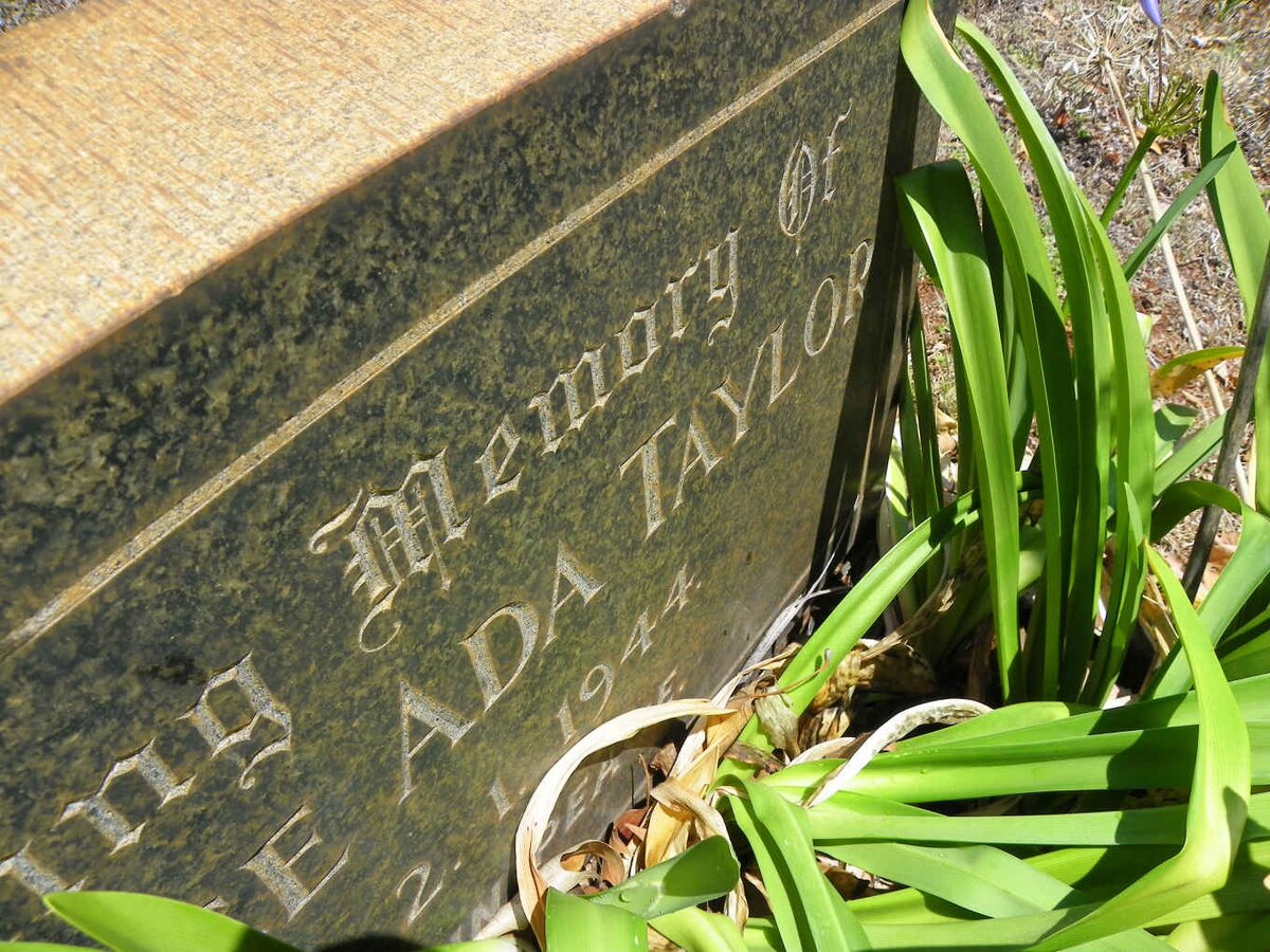 TAYLOR Florence Ada -1944