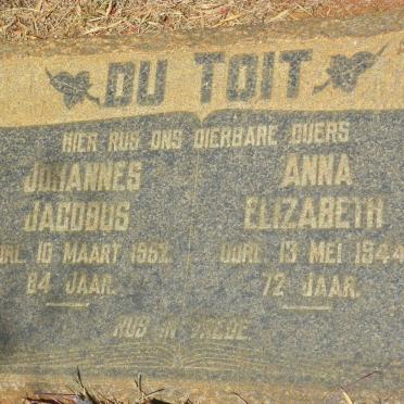 TOIT Johannes Jacobus, du -1952 &amp; Anna Elizabeth -1944