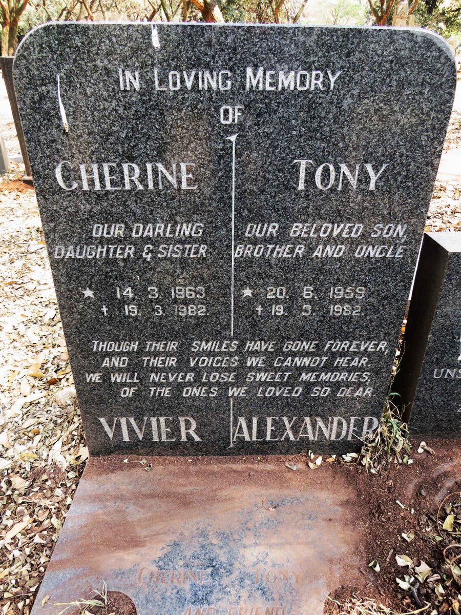 ALEXANDER Tony 1959-1982 :: VIVIER Cherine 1963-1982 